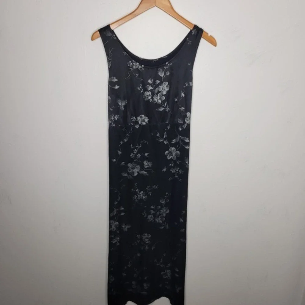 Maxi Dress Satin Black Silver Floral‎ Size Small Empire Waist Whimsygoth Fairy